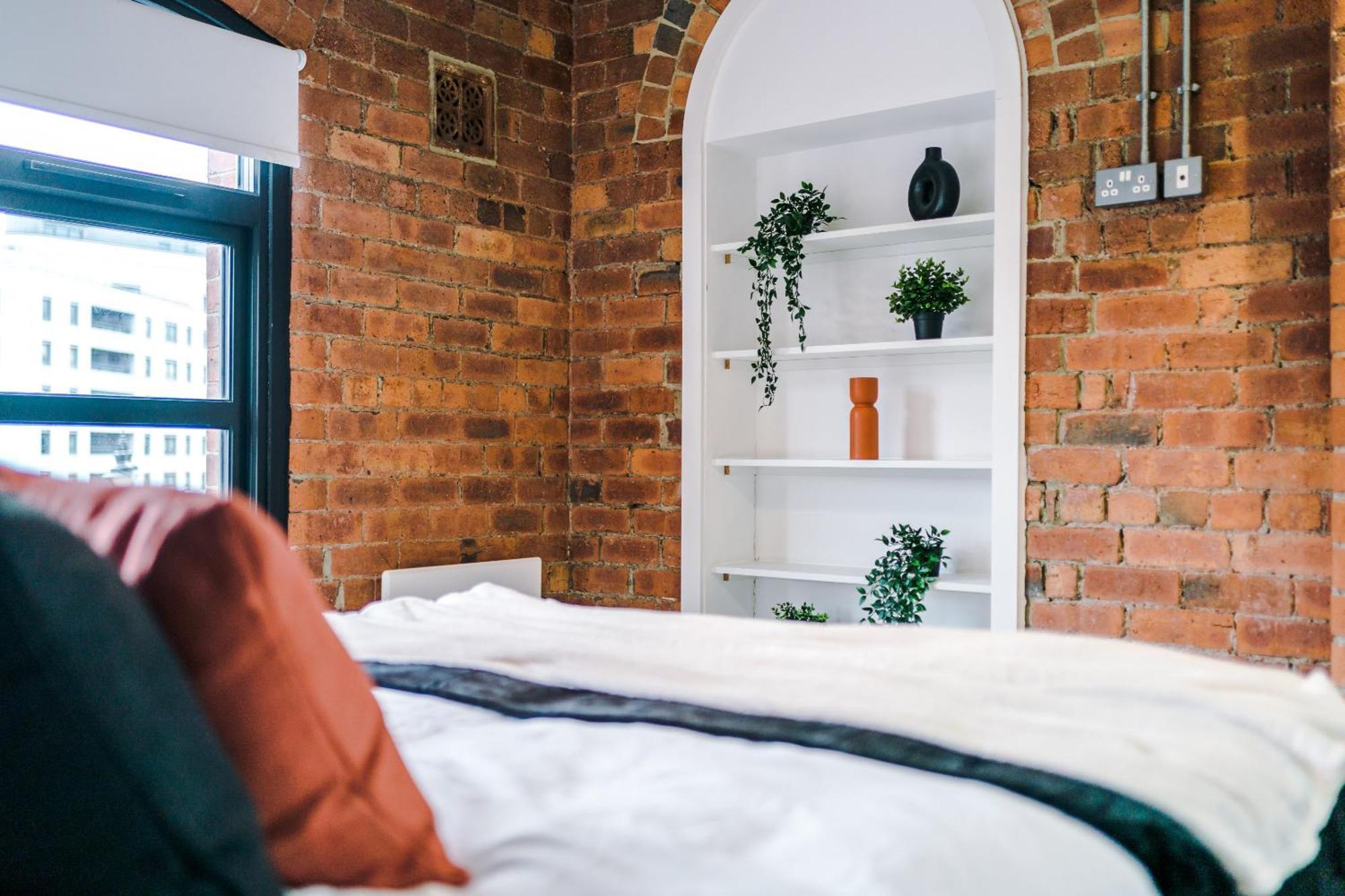 2 King Size Beds In Manhattan Styled Oversize Apartment Leeds  Luaran gambar